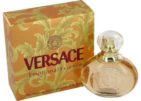 Versace Essence Emotional Versace for women.